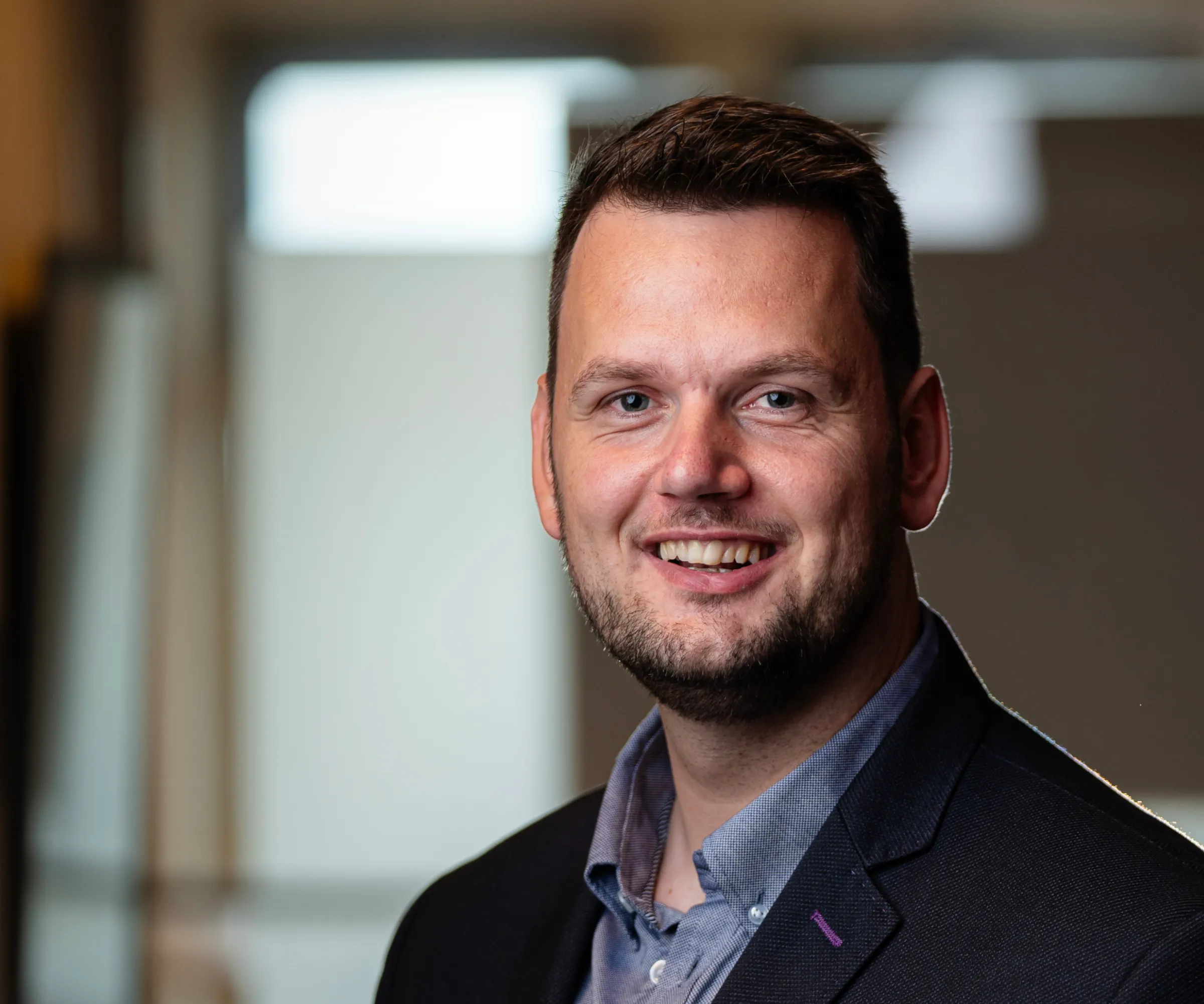 Dynion Bakker, octrooiadviseur