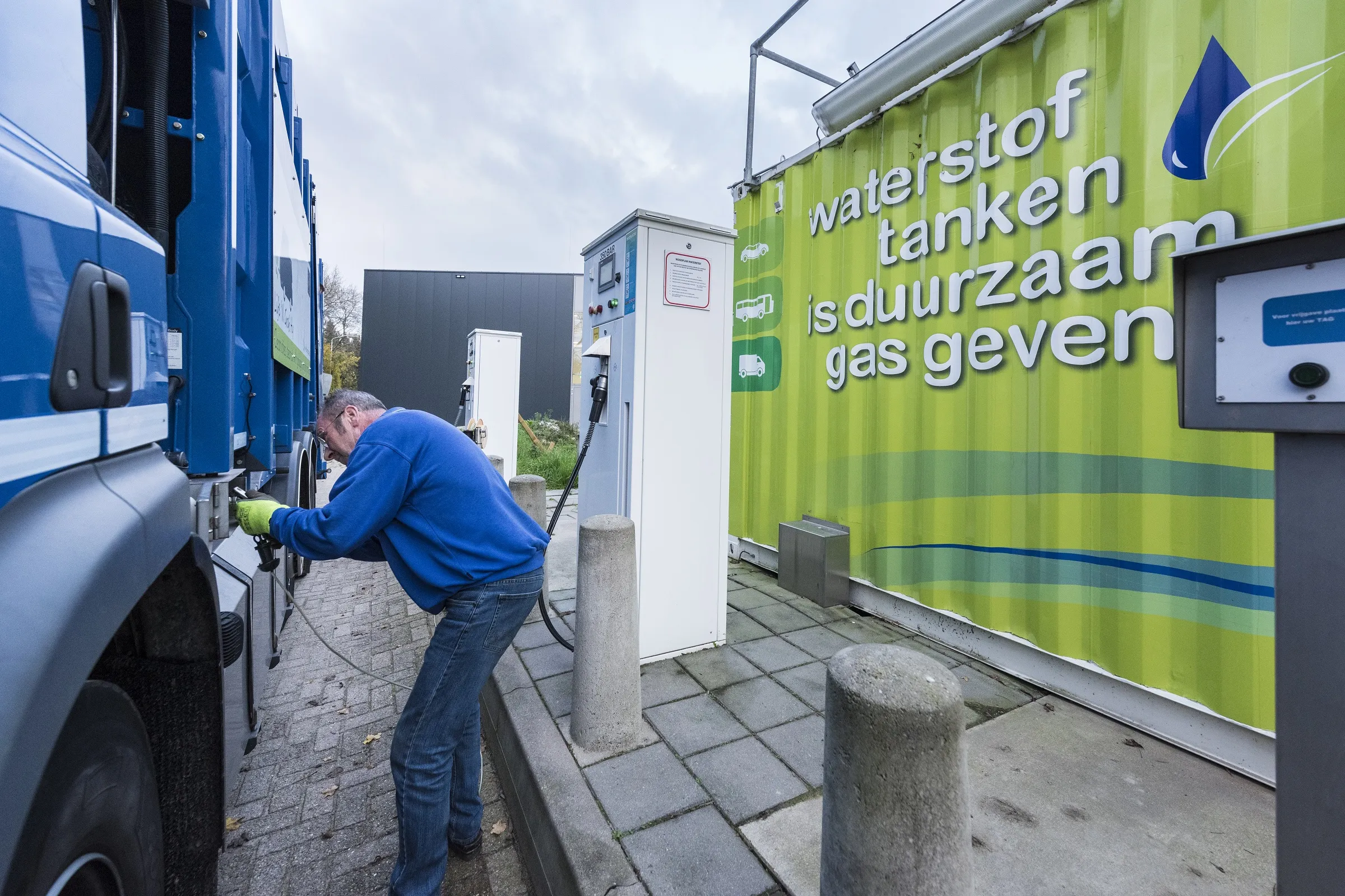 Waterstof - tankstations - logistiek vervoer